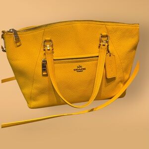 Coach Sunshine Yellow Pebbled Leather Zip Tote